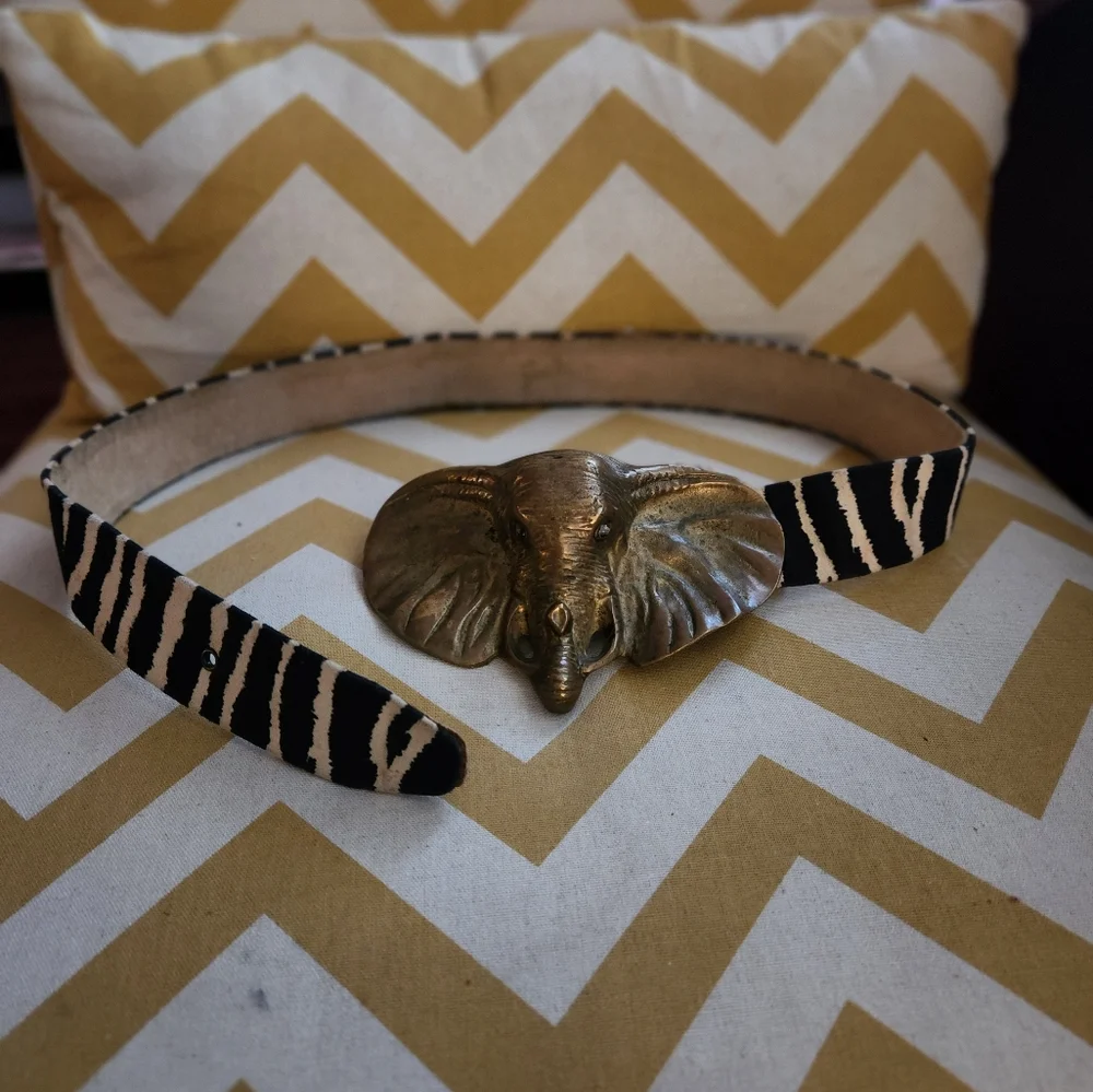 Vintage brass elephant belt and buckle - Picture 4 of 8